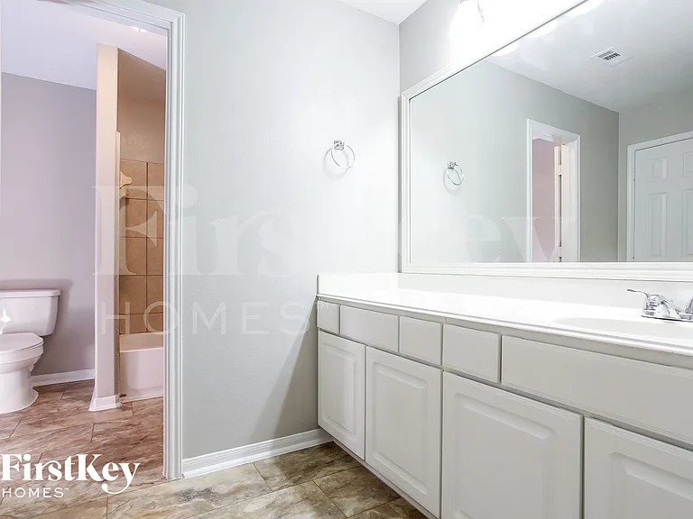 7819 Adonis Ave — Photo 13