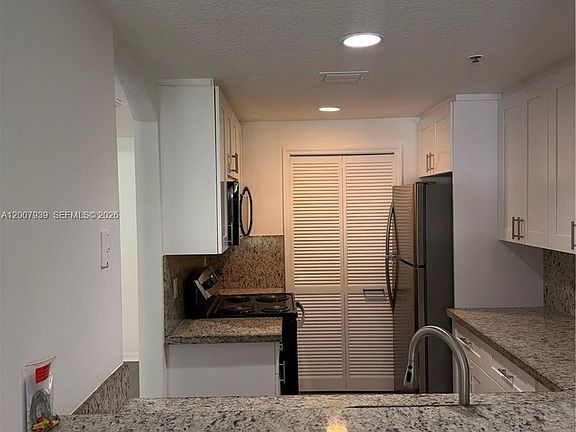2nd image of 6500 NW 114th Ave APT 1025