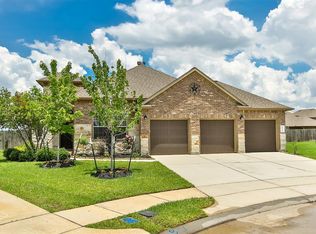 18626 Tara Ashley St, Cypress, TX 77433