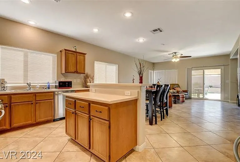 4705 Cedar Ranch Ct — Photo 5