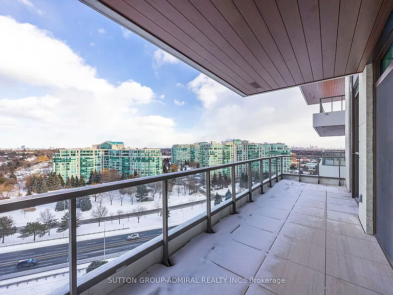 399 Royal Orchard Blvd #LPH16 — Photo 19