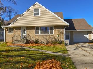 848 Redwood Dr, Green Bay, WI 54304
