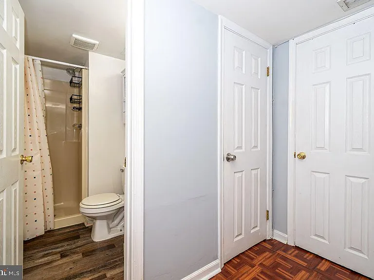 601 Harvey St — Photo 11
