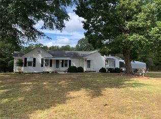 1025 Friendly Rd, Eden, NC 27288