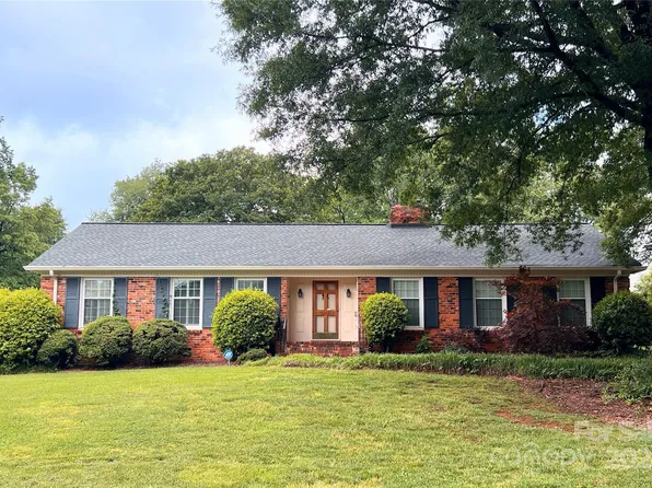 4715 Montclair Ave, Charlotte, NC 28211