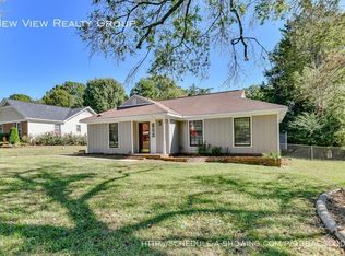 6700 Old Meadow Rd, Charlotte, NC 28227