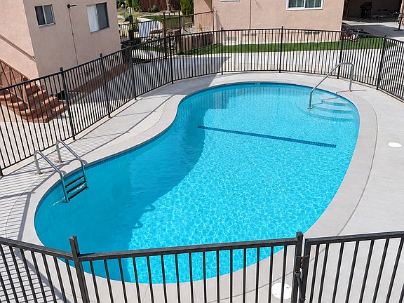 3rd image of 19403 Haynes St #5