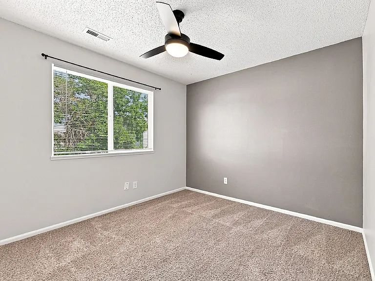 9468 Pony Gulch Way — Photo 19