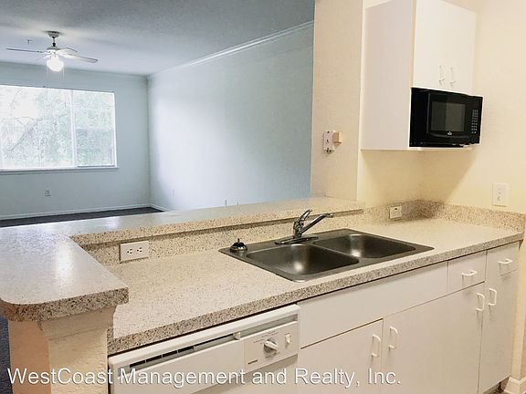 4th image of 17102 Carrington Park Dr APT 329