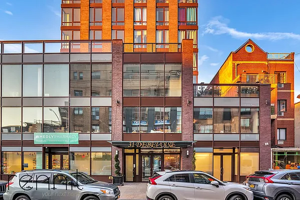 Rented by Compass | media 29