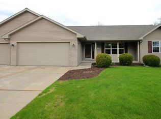 1673 Belmont Rd, Green Bay, WI 54313