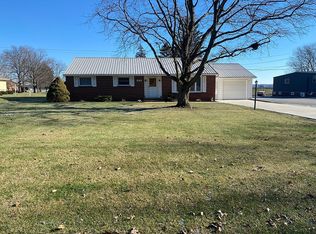 4162 Broadway Rd, Willard, OH 44890