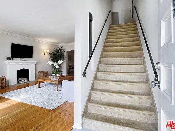 4th image of 6057 Scenic Ave