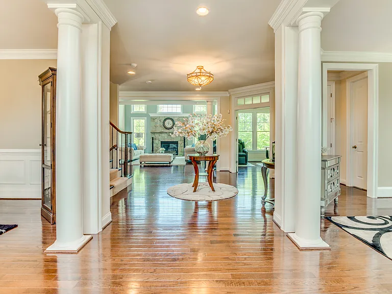 5 FOYER-SMALL_05062026