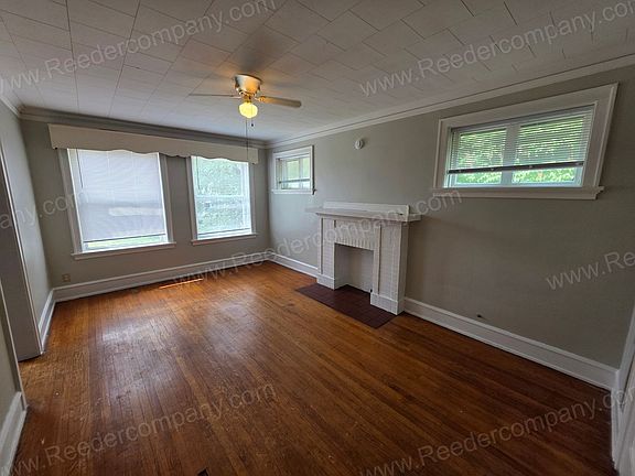 2nd image of 51-53 Elizabeth St #7