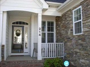 214 Medford Dr, Greer, SC 29650