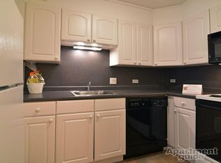 1521 Beacon St #1402, Brookline, MA 02446