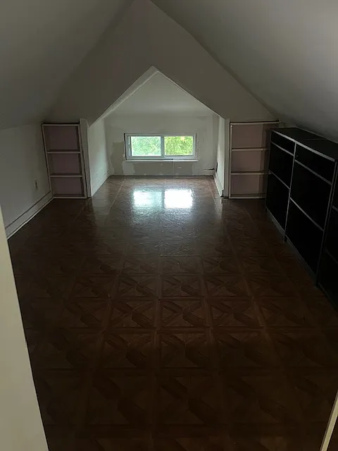 3 bed, 1200 sqft, $3,600 — Photo 3