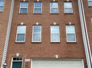 12646 Heron Ridge Dr, Fairfax, VA 22030