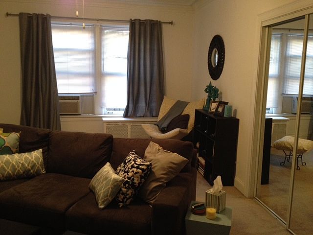 1st image of 451 W Melrose St APT 310
