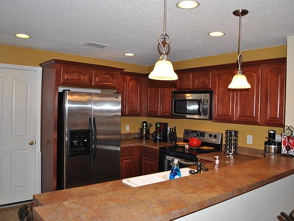 2nd image of 3011 Indus Dr