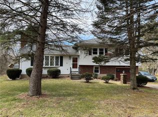 1538 Meriden Ave, Southington, CT 06489
