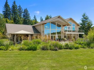 180 E Happy Hollow Lane, Belfair, WA 98528