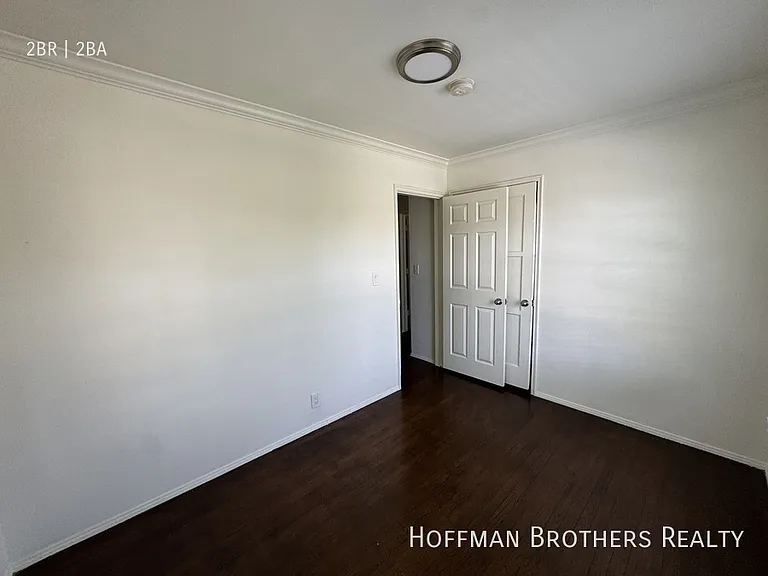 5959 Cahuenga Blvd #D — Photo 10