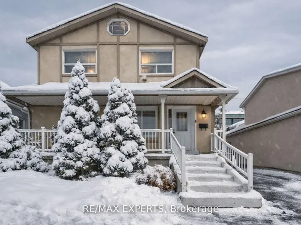 35 Ridge Rd, Toronto, ON M3M 1C6