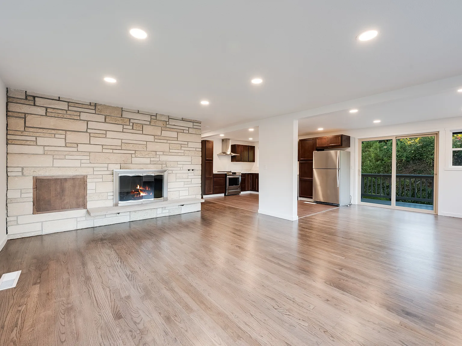 SW 363rd Pl, Federal Way — Photo 4