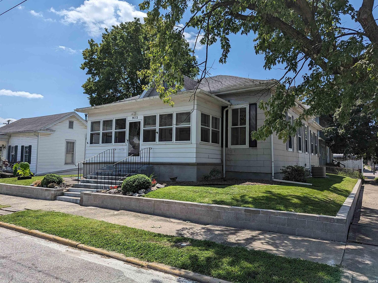 903 Busseron St, Vincennes, IN 47591 MLS 202330068 Zillow