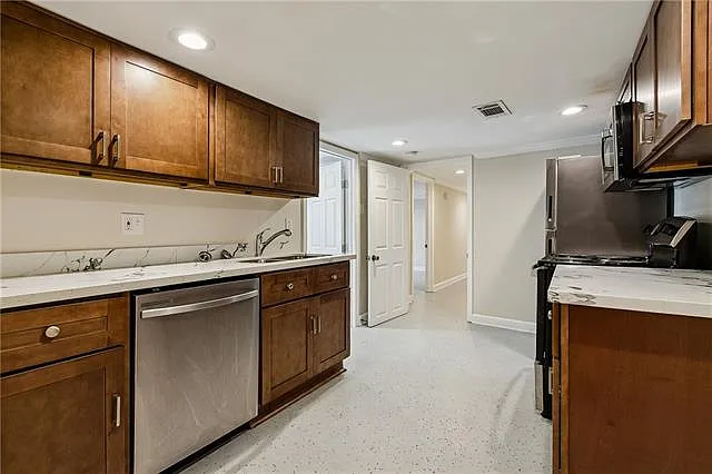 920 N Carrollton Ave #C — Photo 4