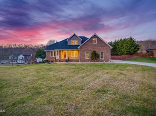317 Erway Ct, Kingsport, TN 37664