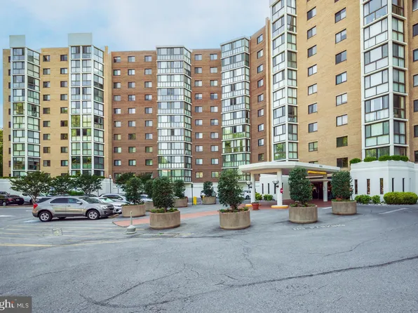 15100 Interlachen Dr #4-207, Silver Spring, MD 20906