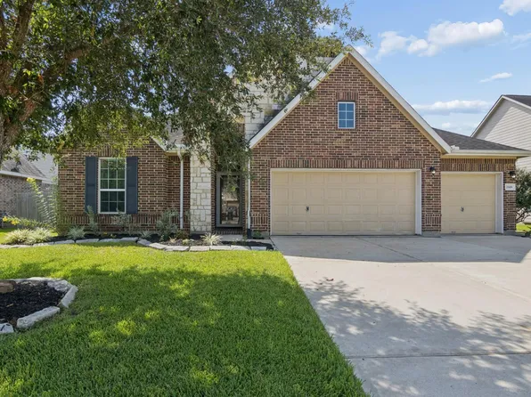 2148 Colonial St, Alvin, TX 77511