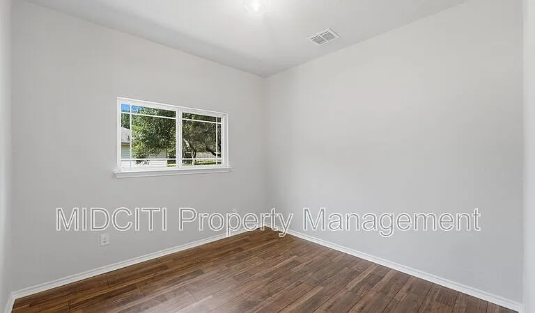 1035 Cedar Grove Trl — Photo 19