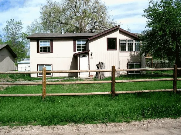2920 Welsh Dr, Laporte, CO 80535