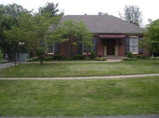 4248 Darbrook Rd, Woodlawn Park, KY 40207