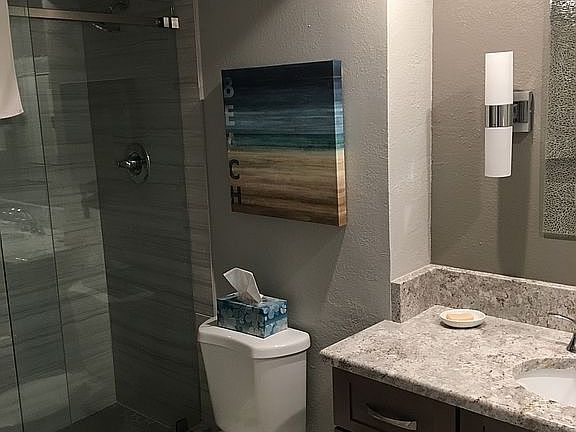 4th image of 51 Island Way APT 1003