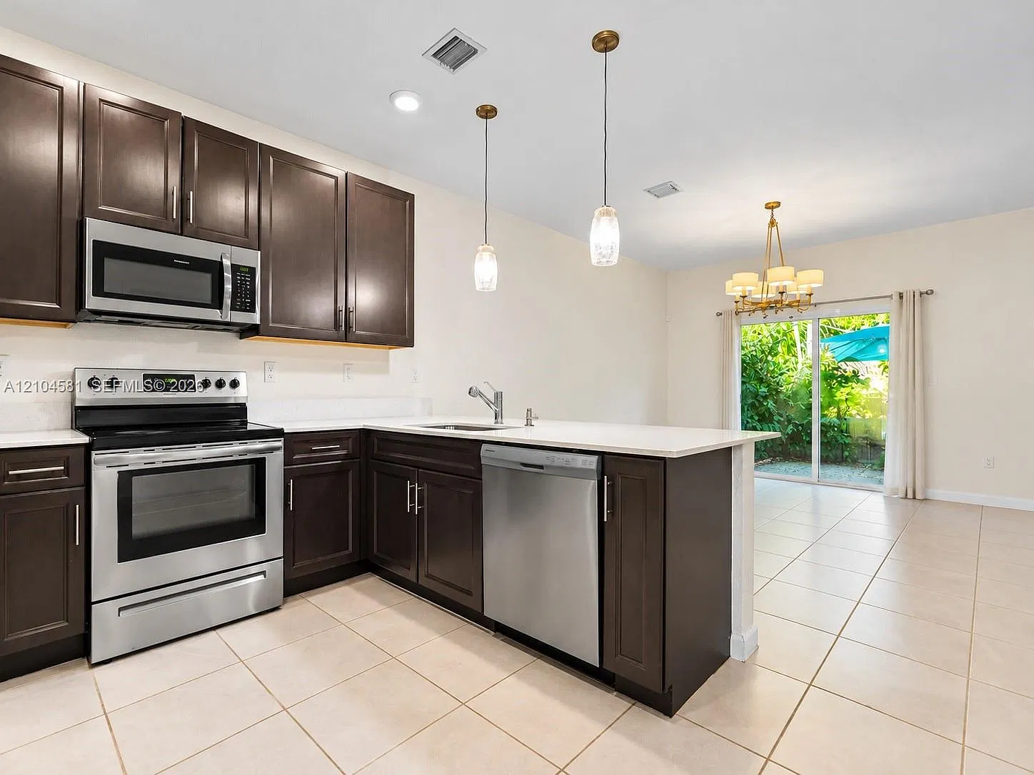 Keys Gate Residential — Photo 4