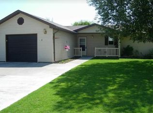 360 Meadowlark Dr, Shelley, ID 83274