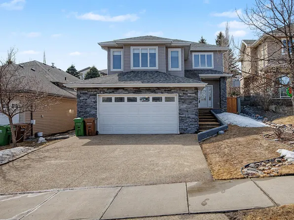 42 Oak Vista Dr, Saint Albert, AB T8N 1C2