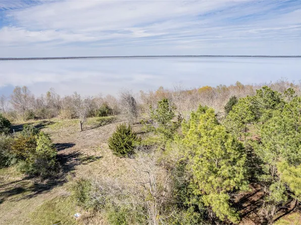 0 Fahring, Anahuac, TX 77514