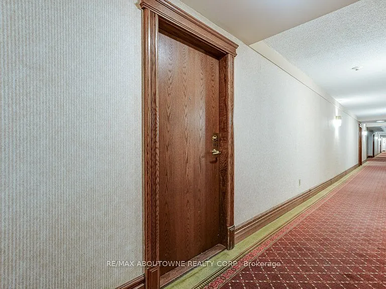 55 Elm Dr W #1007 — Photo 6