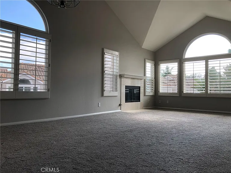 29435 Elba Dr — Photo 4