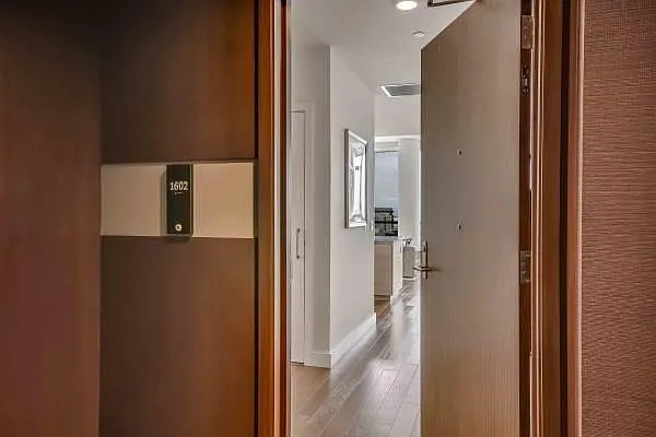718 Long Bridge St #1602 — Photo 17