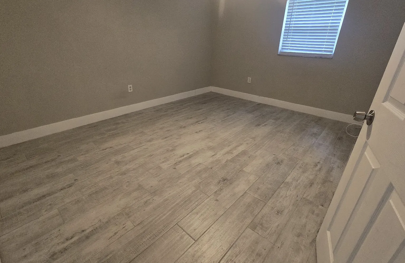 2 bed, 836 sqft, $1,650 — Photo 4
