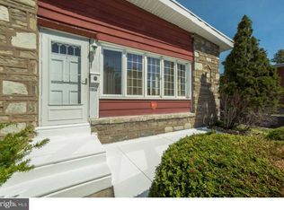 11056 Knights Rd, Philadelphia, PA 19154