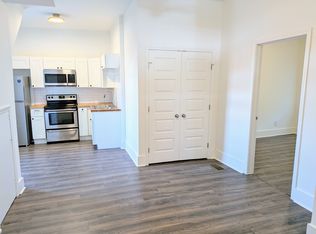 655 E Anderson St APT A, Savannah, GA 31401