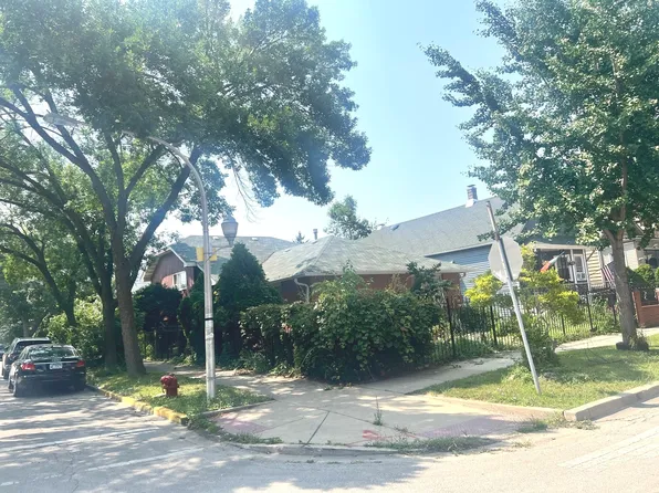 3000 W 38th St, Chicago, IL 60632